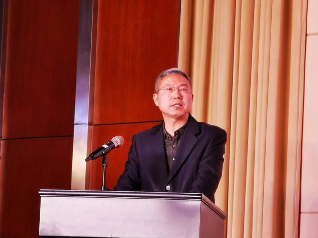 蘭州高新區(qū)黨工委委員、管委會副主任鄭寧亮 致辭